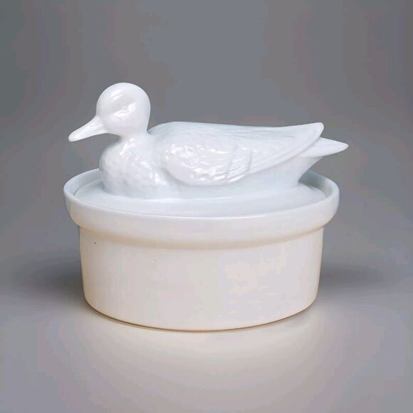 Porcelain Duck‎ Casserole Baking Dish or Tureen